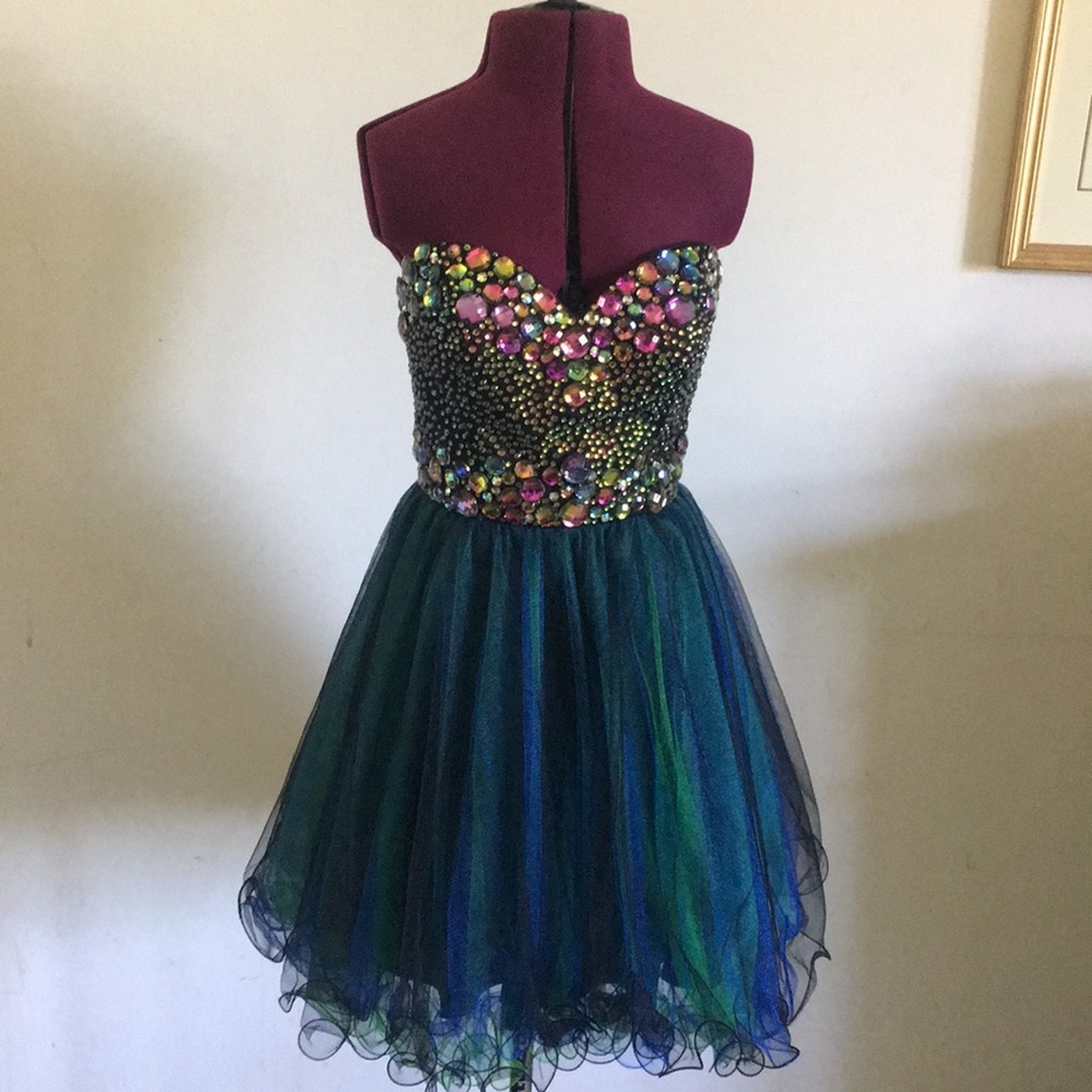 Tony Bowls Formal short dress homecoming NWT Size2